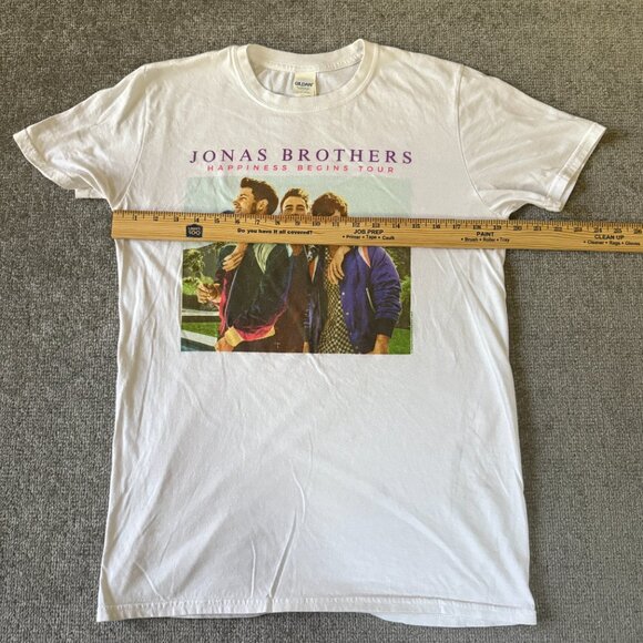 2019 Jonas Brothers Happiness Begins Tour White Gildan T-Shirt Men's Size Medium - Picture 5 of 9